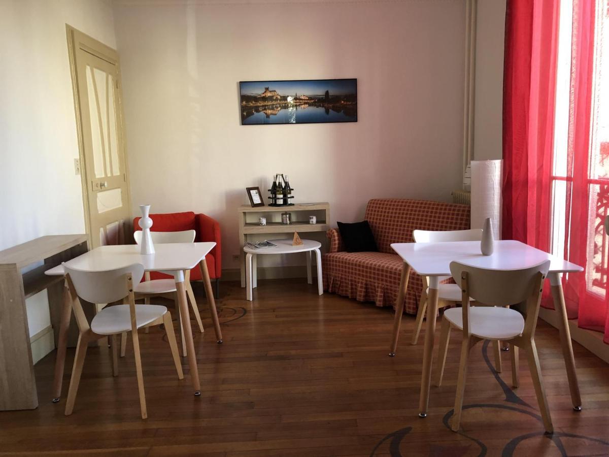 Chambres D'Hotes Оксер Екстериор снимка